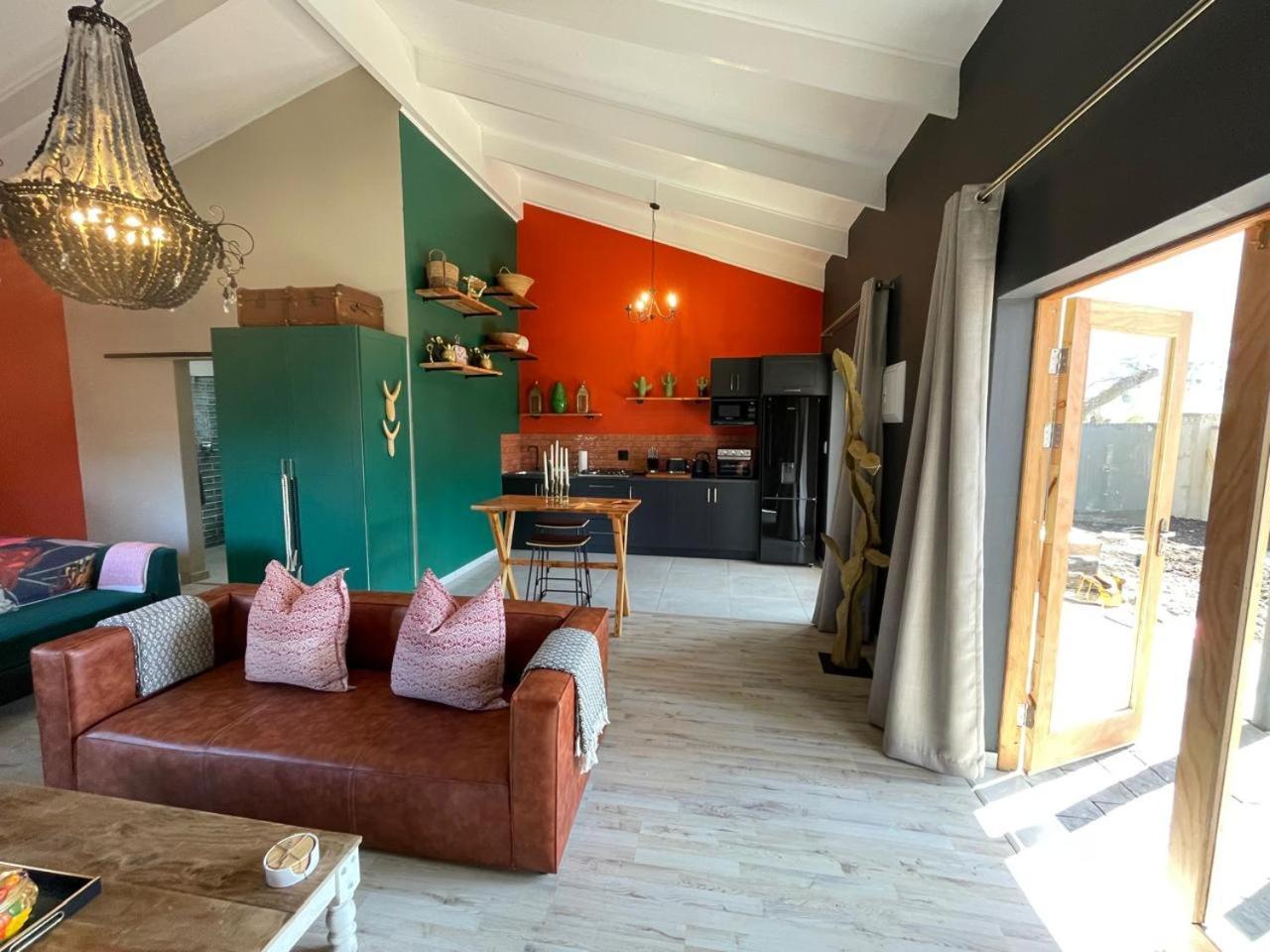 Periwinkle, Grove ,Acorn & Sage Cottages Кларенс Номер фото